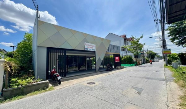 รูป ให้เช่าที่ดิน พร้อมอาคารสำนักงาน/โชว์รูม 253 ตรว.สุขุมวิท ซอย 76 - รูปที่ 3/5