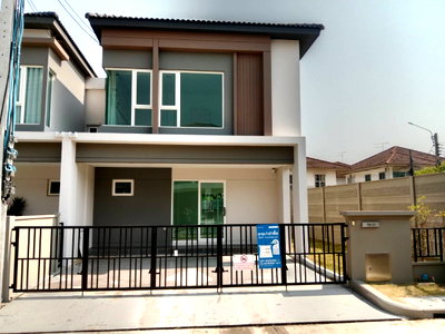 ทาวน์โฮมให้เช่า : 🏡 Grand Pleno บางใหญ่ รีโนเวทใหม่ หลังใหญ่ จอดรถ 2 คัน