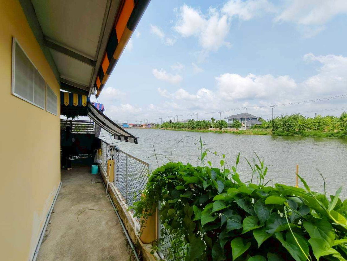 รูป ขายบ้านเดี่ยวชั้นเดียว ริมน้ำ บรรยากาศรีสอร์ท ถนนศรีวารี ใกล้สนามบินสุวรรณภูมิ - รูปที่ 19/19