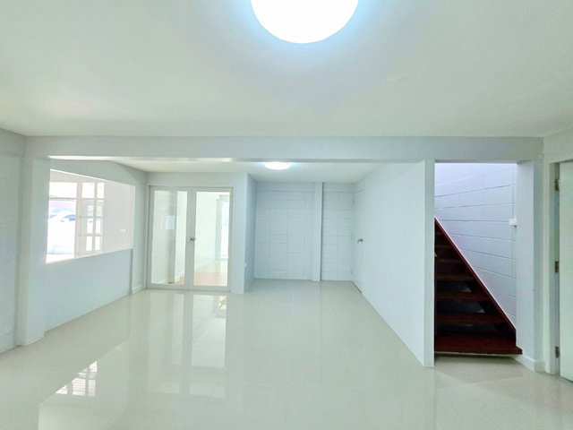 รูป MRT บางซื่อ 900ม. ประชาชื่น 100 ตร.ว.ถนนรัชดา บ้านเดี่ยว 4นอน 3 น้ำ ใกล้ รถไฟฟ้าสีแดงจตุจักร 385ม. 300 ตร.ม. ตลาดประชานิเวศน์ 1.7 กม. - รูปที่ 3/8