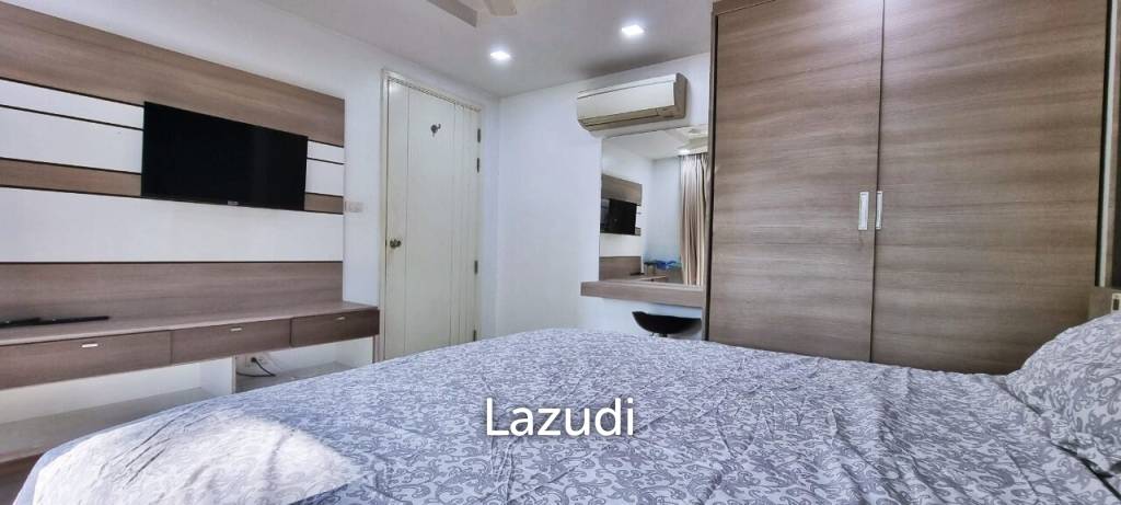 picture The Urban Condo with 3Beds for Rent - 8/21