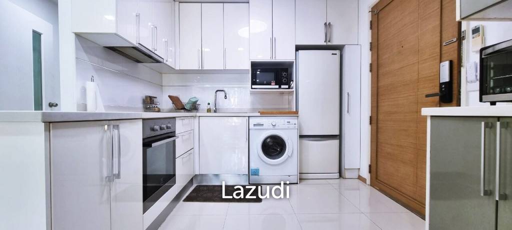 picture The Urban Condo with 3Beds for Rent - 6/21