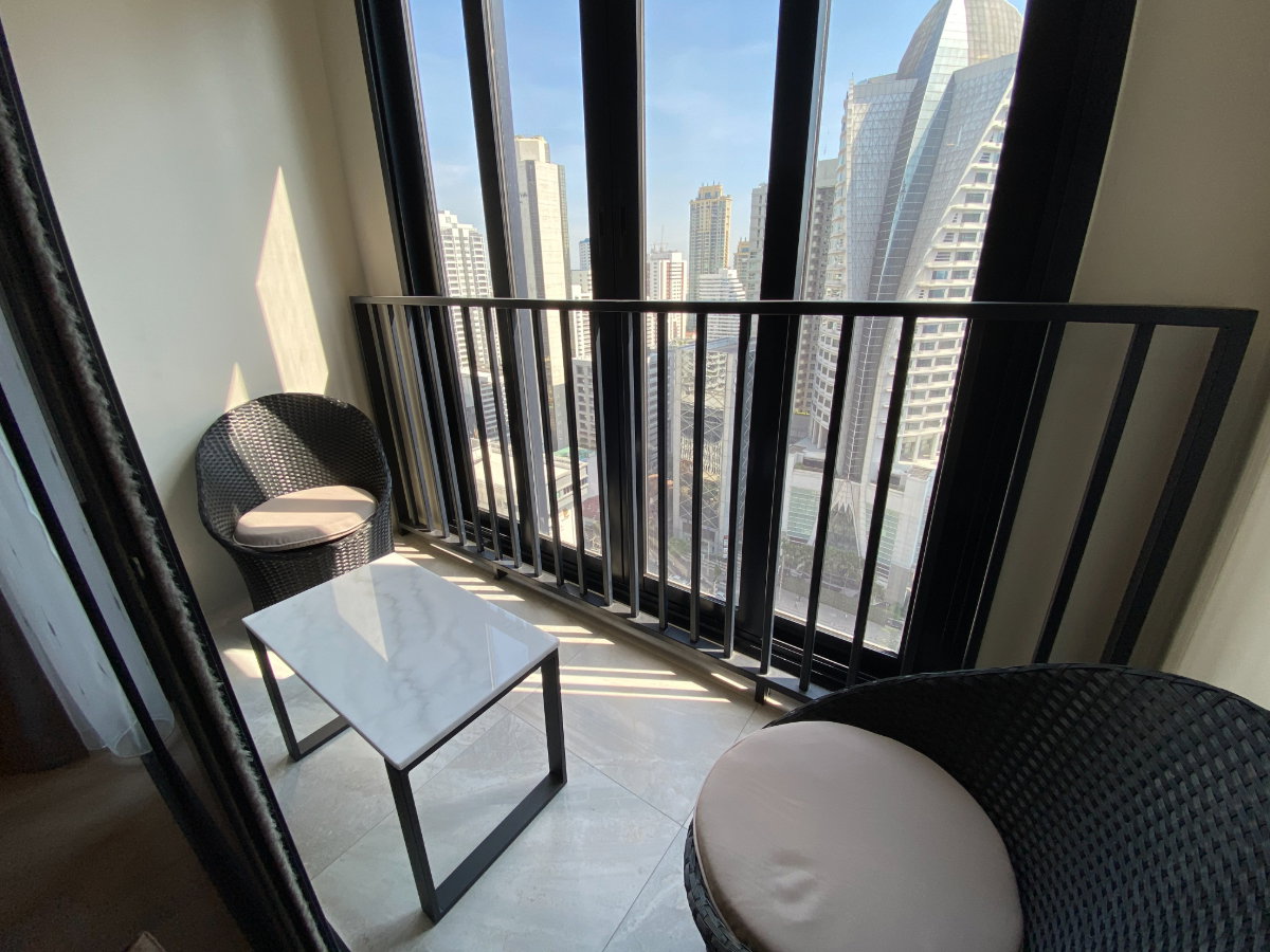 picture Ashton Asoke - 2 Bed/ 1 Bath, 22 Floor, corner room, city view - 9/10