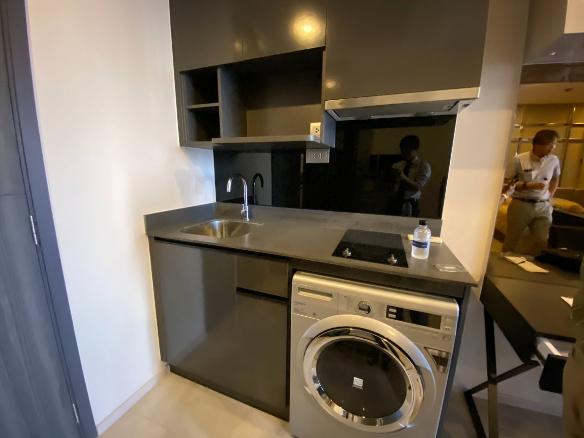 picture Ashton Asoke - 2 Bed/ 1 Bath, 22 Floor, corner room, city view - 4/10
