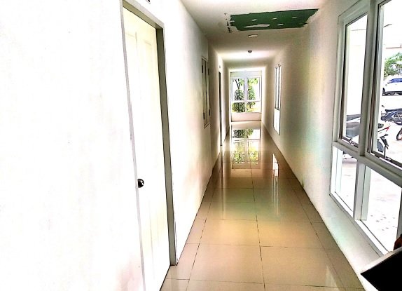 รูป ห้องชุด/คอนโดมิเนียม 25.06 ตร.ม. ห้องชุด เดอะรอยัลฮิลล์ รีสอร์ท บ่อวิน [ชั้น 1 อาคาร C] ศรีราชา ชลบุรี 1.1M - รูปที่ 4/12