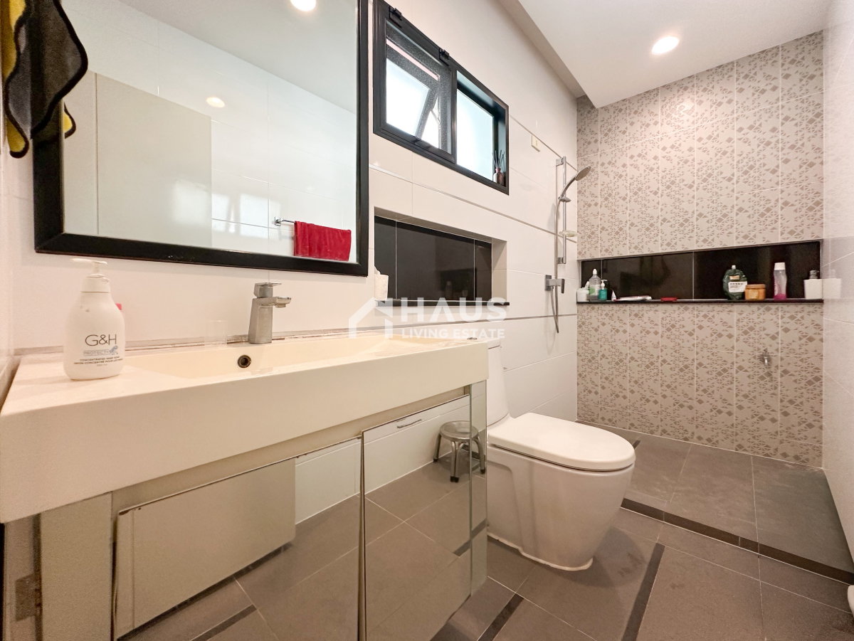 picture Setthasiri Charun - Pinklao / 4 Bedrooms #HRP1054 - 11/20