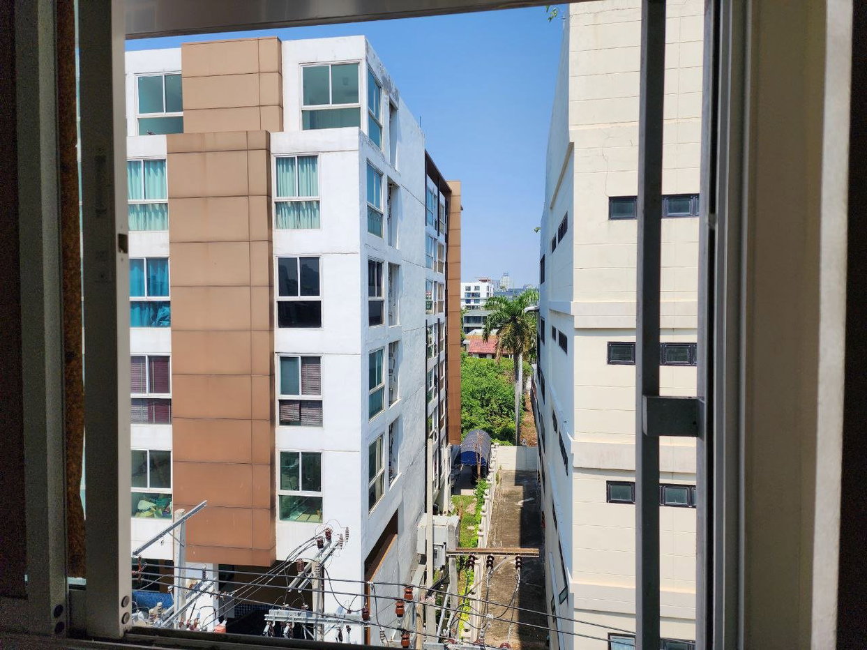 picture CONDO 27.15 Sq.m. Phra Khanong Bangkok for 2.2M - 13/17