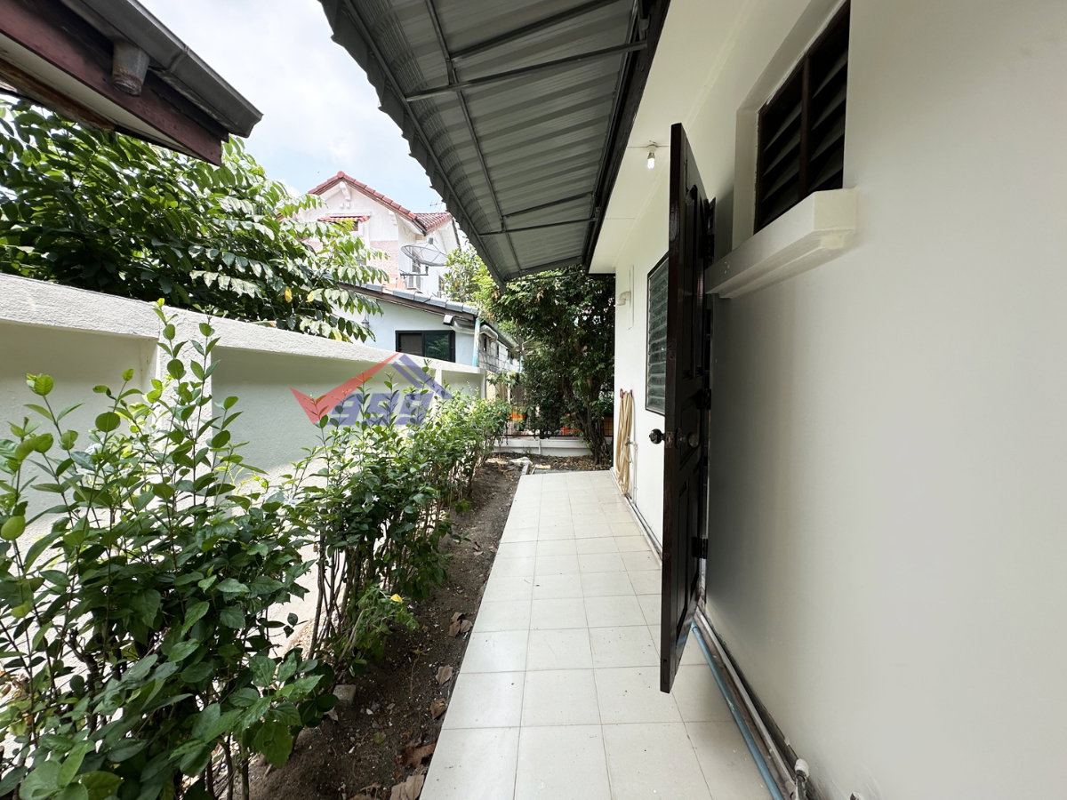 รูป 🏙️ ขายบ้านเดี่ยว - ในหมู่บ้านสีวลี 1 | รังสิต คลอง 2  REF. 013HSK - รูปที่ 6/20