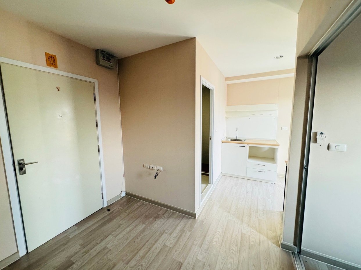 picture CONDO 22.54 Sq.m. Lat Phrao Bangkok for 1.8M - 11/17