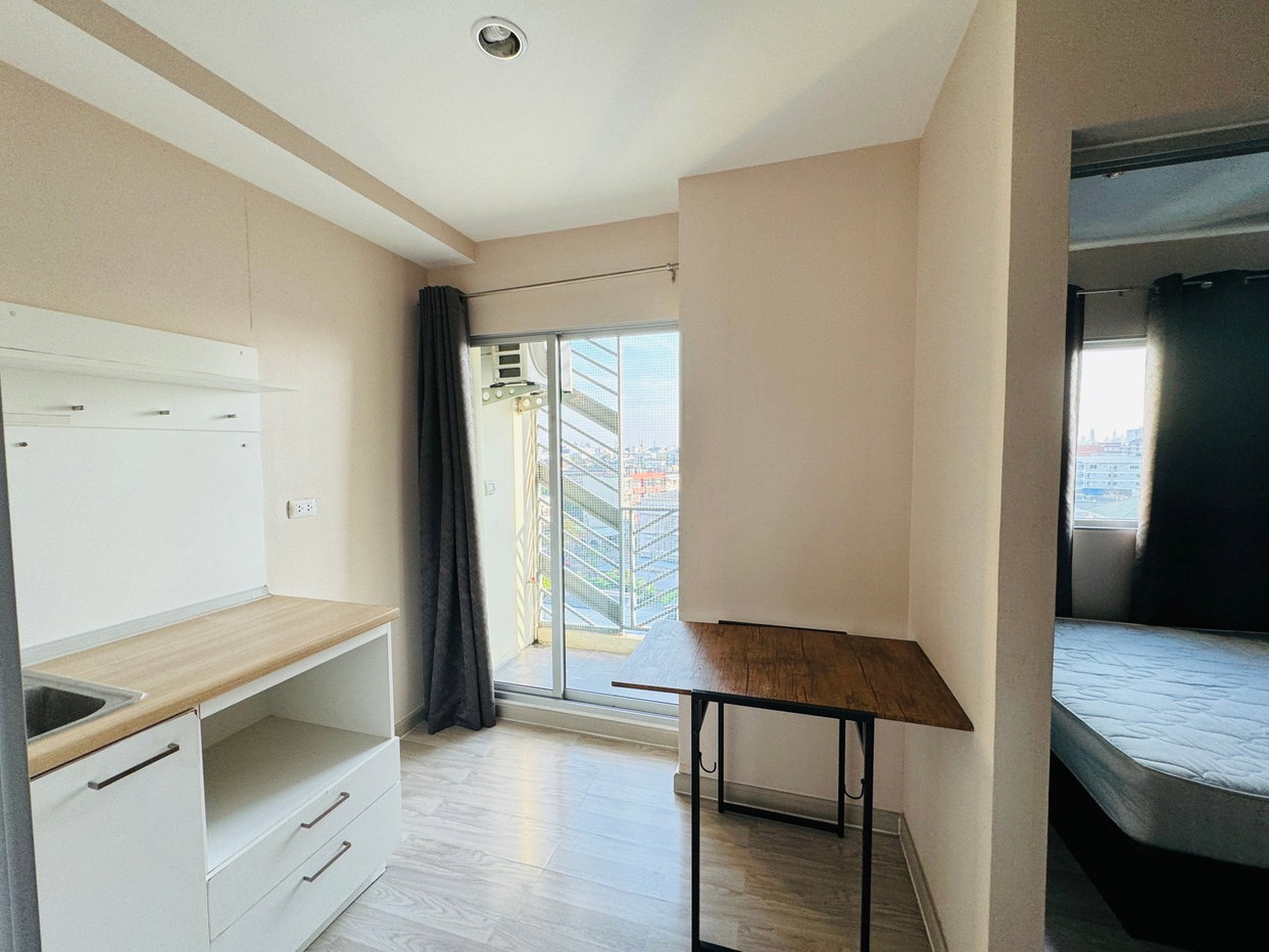 picture CONDO 22.54 Sq.m. Lat Phrao Bangkok for 1.8M - 10/17
