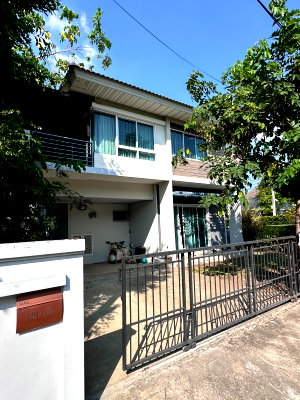 บ้านเดี่ยว วิทยาลัยเทคนิคปทุมธานี : ขายบ้านเดี่ยว 2 ชั้น หลังมุม ที่ดินมากสุด หมู่บ้านเพอร์เฟคพาร์ครังสิต  บ้านกลาง ปทุมธานี ใกล้ฟิวเจอร์พาร์ครังสิต
