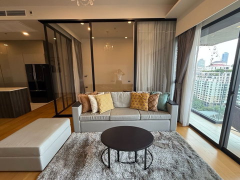 Siamese Exclusive Sukhumvit 31 2+1 Bedroom, 2 Bathrooms Floors 10-15 120 sq.m.