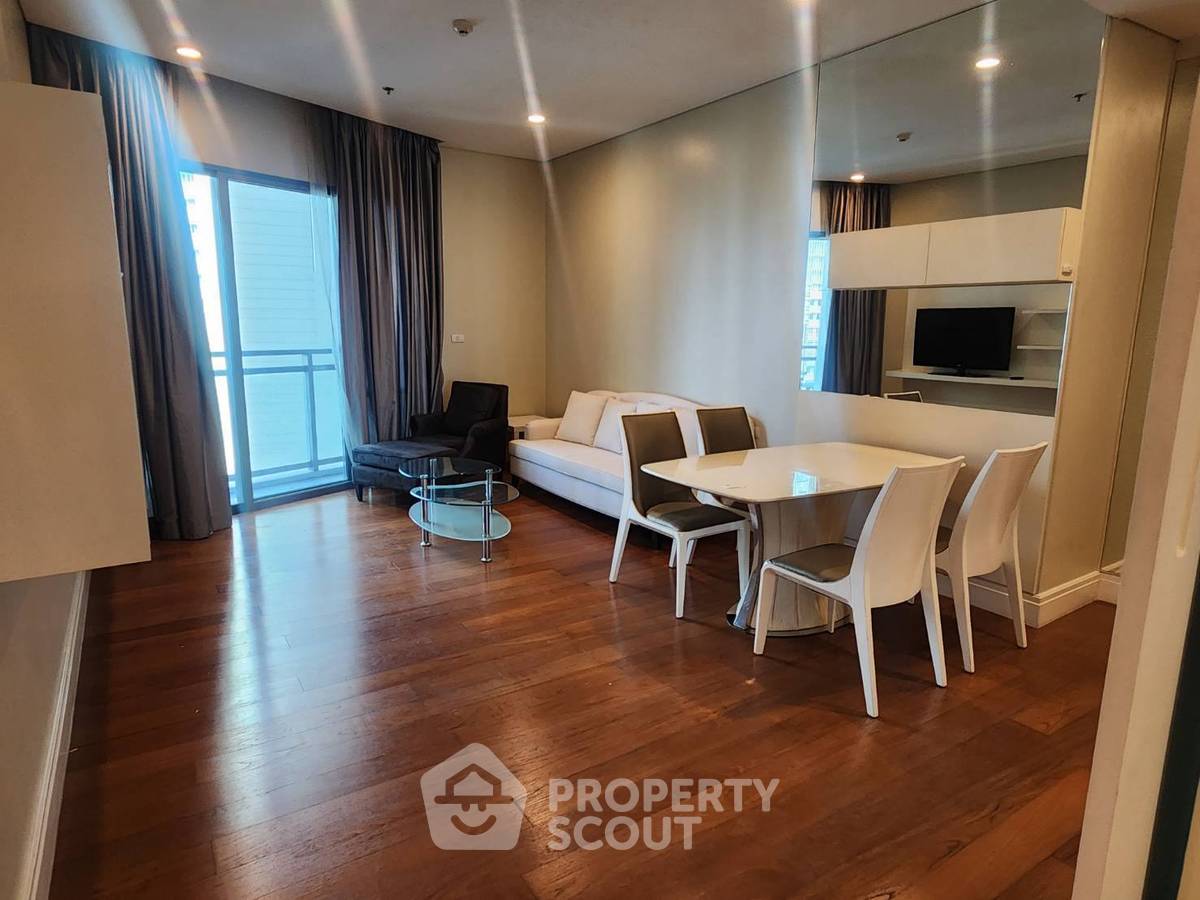 รูป คอนโด 1 ห้องนอน Bright Sukhumvit 24 ใกล้ BTS พร้อมพงษ์ (ID 2074699) - รูปที่ 2/21