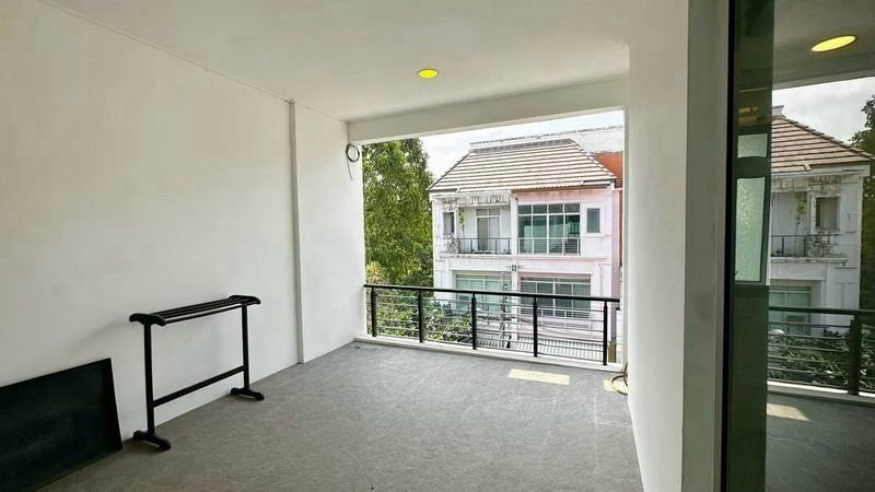 รูป ✨✨✨บ้านใหม่ไม่เคยอยู่อาศัย 🏡 บ้านกลางเมือง เออร์บาเนี่ยน ลาดพร้าว 71 - รูปที่ 15/16