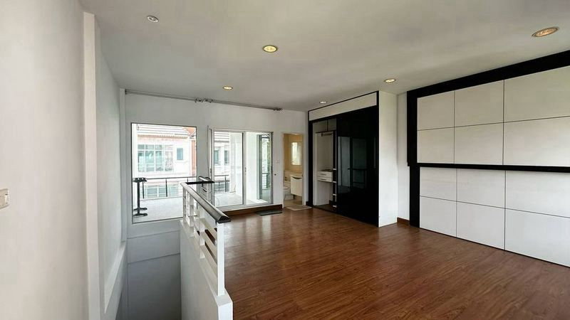 รูป ✨✨✨บ้านใหม่ไม่เคยอยู่อาศัย 🏡 บ้านกลางเมือง เออร์บาเนี่ยน ลาดพร้าว 71 - รูปที่ 12/16