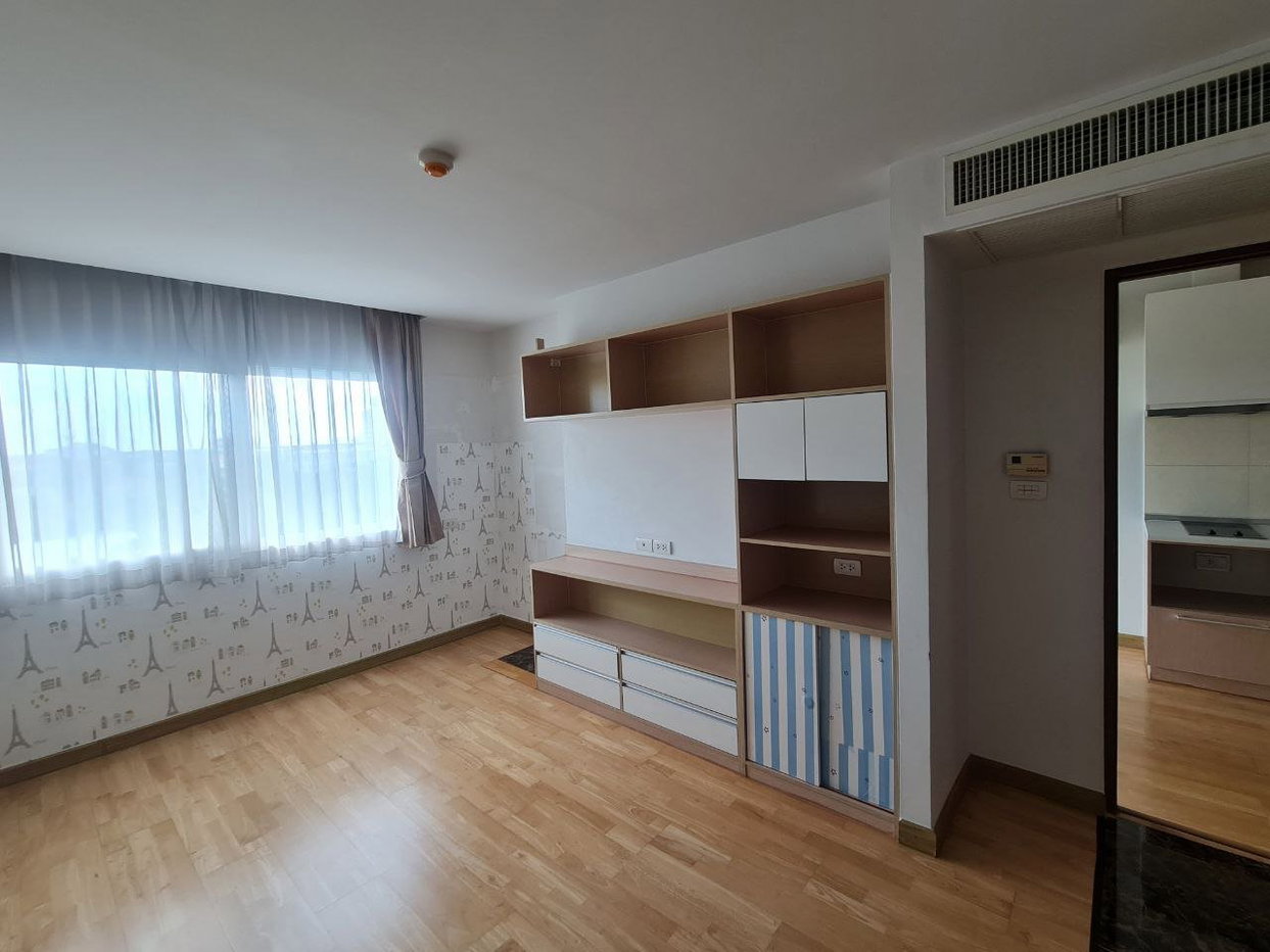 picture CONDO 34.25 Sq.m. Phra Khanong Bangkok for 3.6M - 7/14