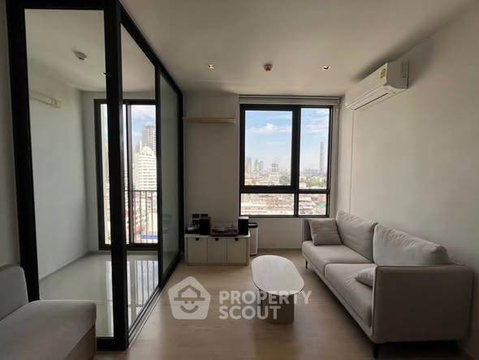 ใกล้ BTS วงเวียนใหญ่ 100 ม. คอนโด 1 ห้องนอน Reference Sathorn-Wongwianyai (ID 2834072)