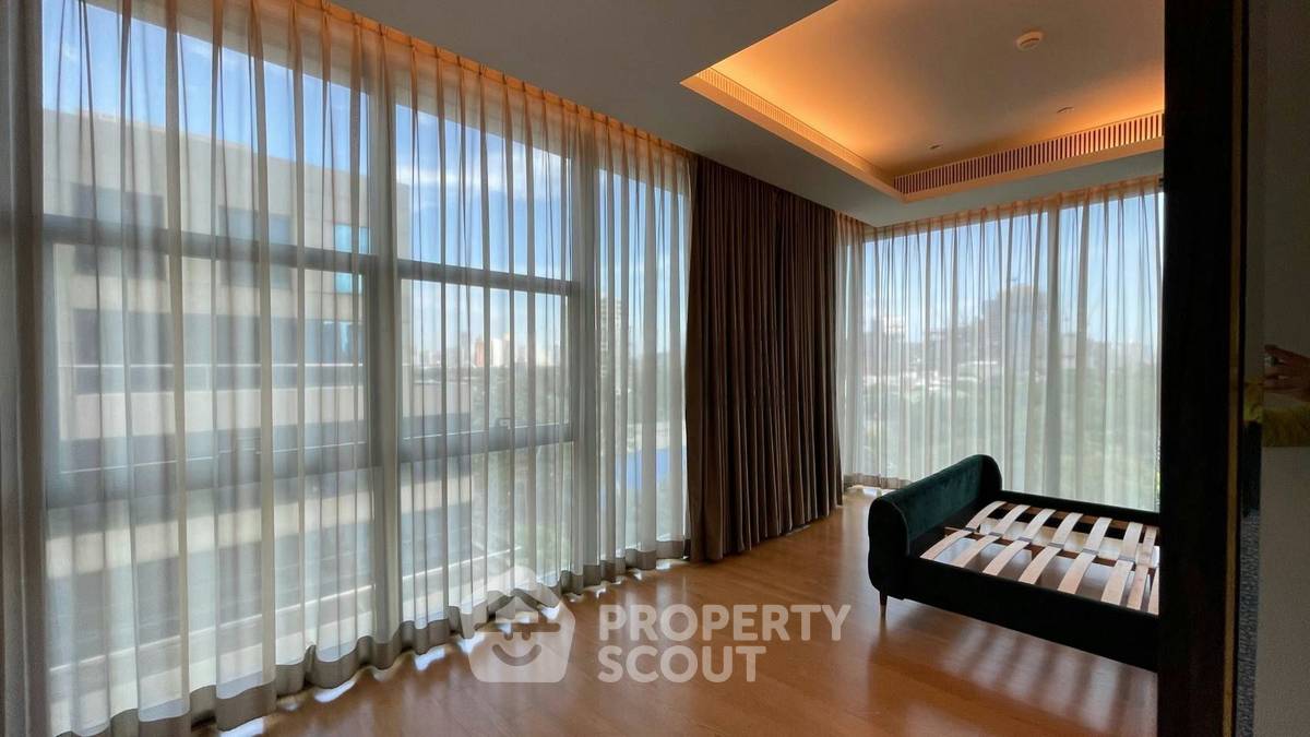 picture 1-BR Condo For Rent, 106 Sqm, Sindhorn Tonson Near BTS Ratchadamri (ID 2783732) - 4/10