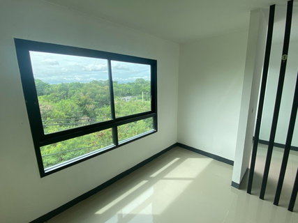 ห้องชุด/คอนโดมิเนียม 22.29 ตร.ม. ห้องชุด ดิ อเวนิว สปริง บี [ชั้น 4] บางเสาธง สมุทรปราการ 1.1M