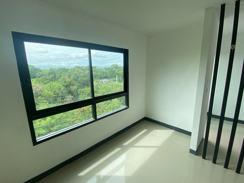 ห้องชุด/คอนโดมิเนียม 22.29 ตร.ม. ห้องชุด ดิ อเวนิว สปริง บี [ชั้น 4] บางเสาธง สมุทรปราการ 1.1M