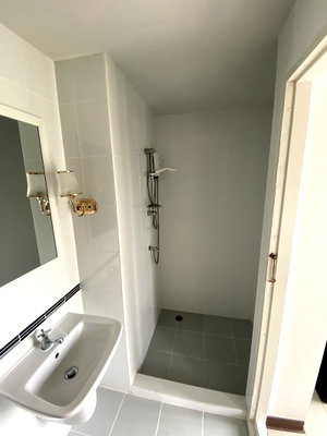 Condos for sale : CONDO 22.23 Sq.m. Bang Sao Thong Samut Prakarn for 990,000