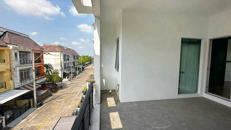 รูป ✨✨✨บ้านใหม่ไม่เคยอยู่อาศัย 🏡 บ้านกลางเมือง เออร์บาเนี่ยน ลาดพร้าว 71 - รูปที่ 16/16