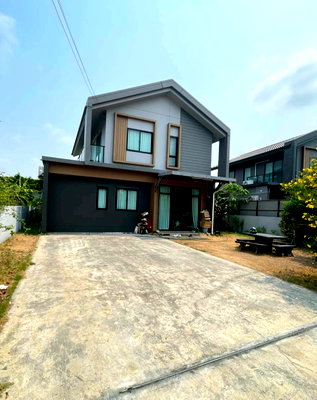 บ้านเดี่ยว วิทยาลัยเทคนิคปทุมธานี : 305AGEV บ้านเดี่ยวฟังก์ชันครบ ทำเลศักยภาพ “ราชพฤกษ์–346” 
