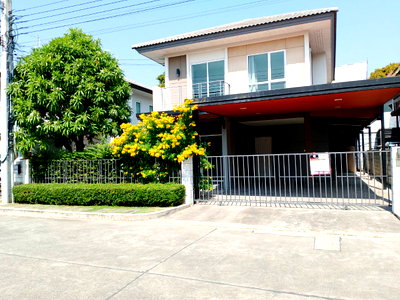 บ้านเดี่ยว กรุงเทพมหานคร : P-49685 | Centro Suksawat - Rama 3  บ้านเดี่ยวทำเลดี ใกล้พระราม 3 – พร้อมอยู่ เหมาะสำหรับครอบครัว! ✨🏡 📲 Line Id: @easythaihome 