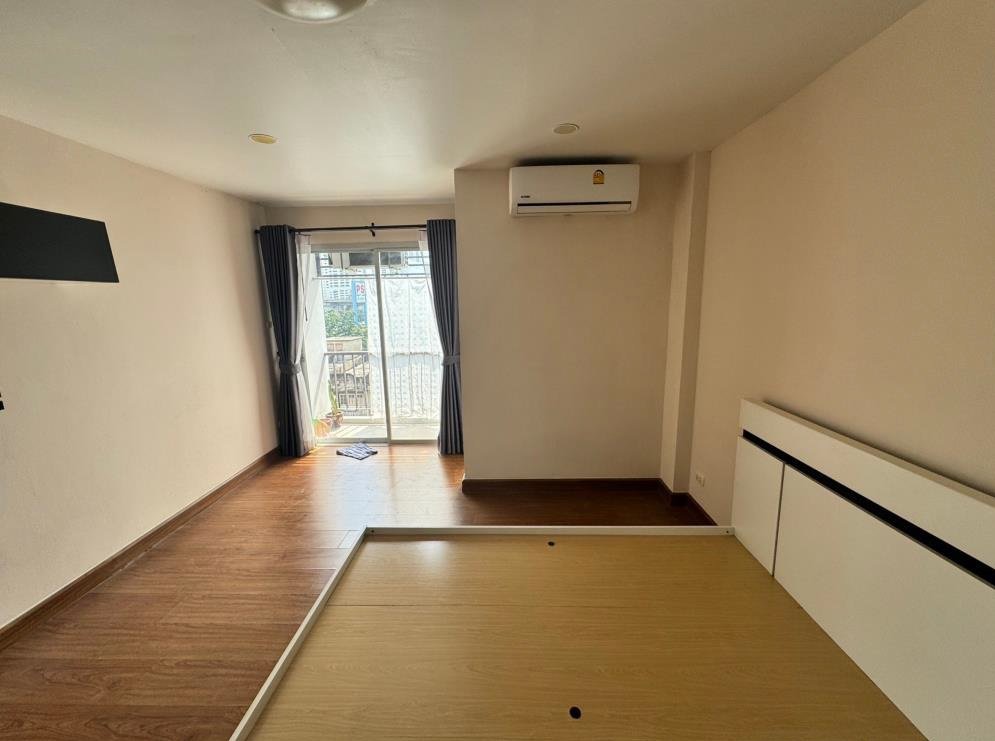 picture CONDO 29.87 Sq.m. Bang Plee Samut Prakarn for 1.5M - 8/14