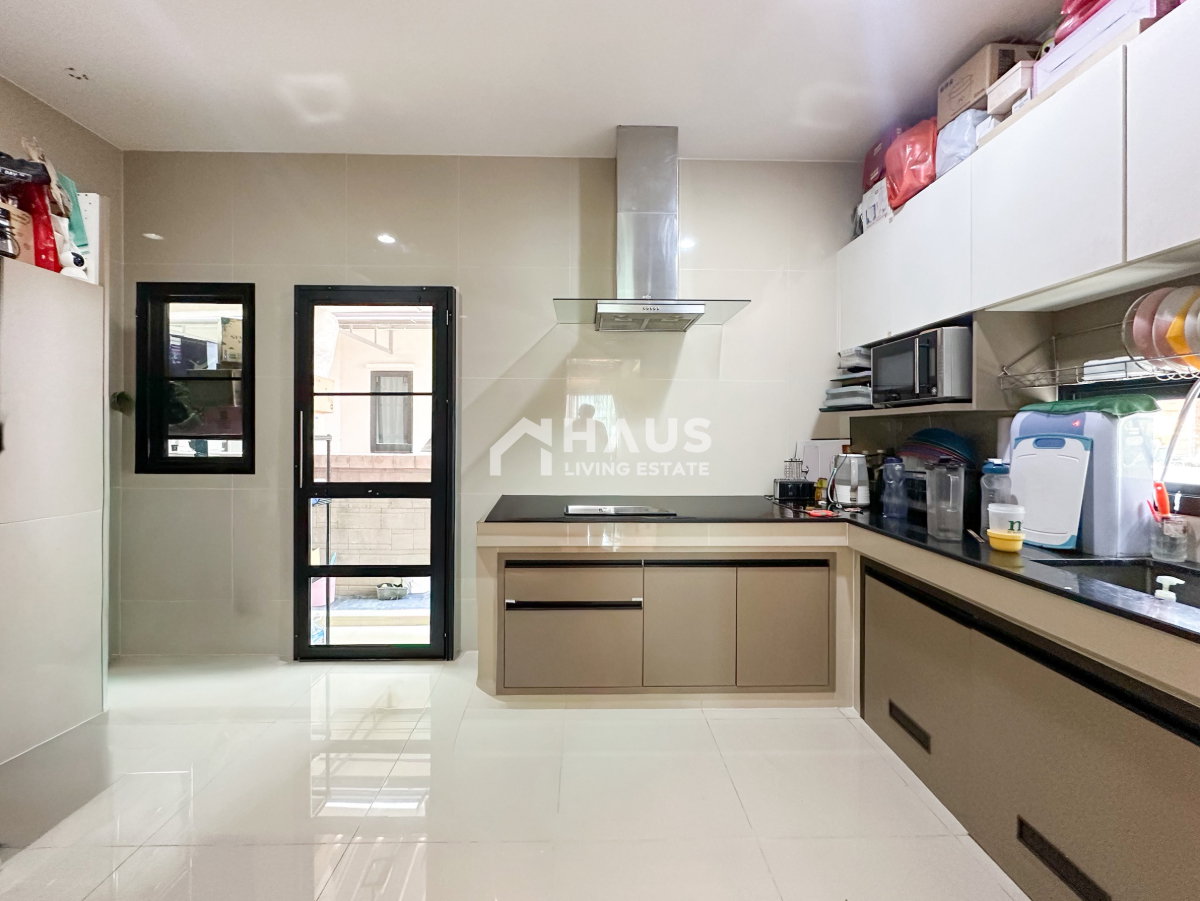 picture Setthasiri Charun - Pinklao / 4 Bedrooms #HRP1054 - 8/20