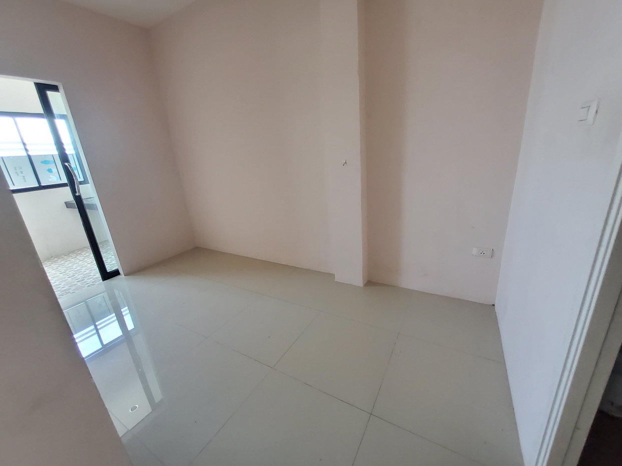 picture CONDO 44.8 Sq.m. Phan Thong Chonburi for 1.1M - 10/17