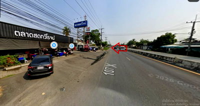 Land for sale Chiang Mai : Land for sale, 2 rai, next to Chotana 107 Road. Near Thaweerot Market
