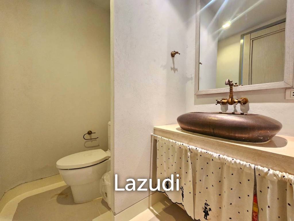 รูป CHELONA : 2 Bed Beachfront Condo - รูปที่ 18/32