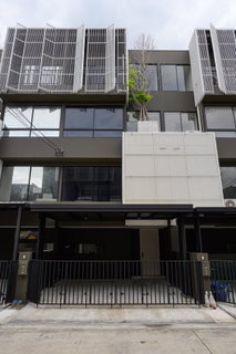 รูปภาพ ✨For rent TownHouse Nue Hybe Suksawaty✨LineID: @Propvel (with @ in front)✨