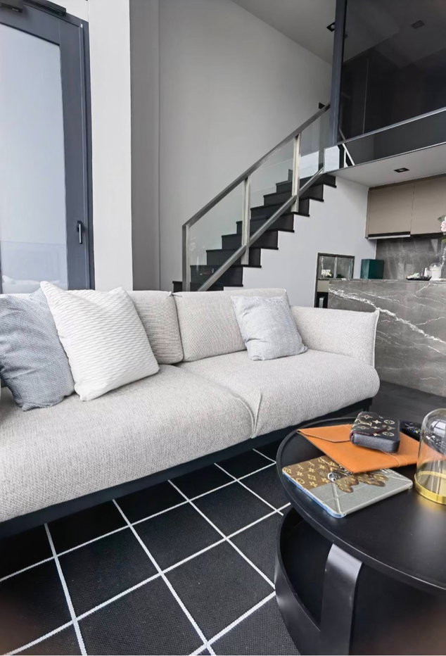 รูป ✨Duplex 1 Bedroom Unit For Rent @ Conner Ratchathewi ✨ 🏡 - รูปที่ 1/5