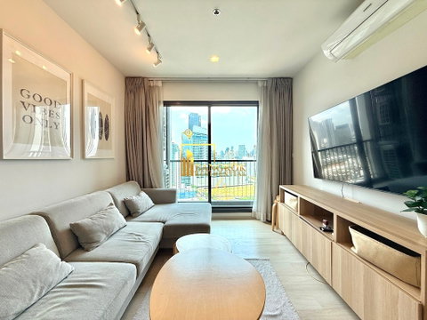 Life One Wireless | Lovely 2 Bedroom For Rent in Phloen Chit - BR61283CD