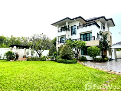 Houses for rent วิทยาลัยสิ่งแวดล้อม : 4 Bedroom House for rent in Chantharakasem, Bangkok  6203641