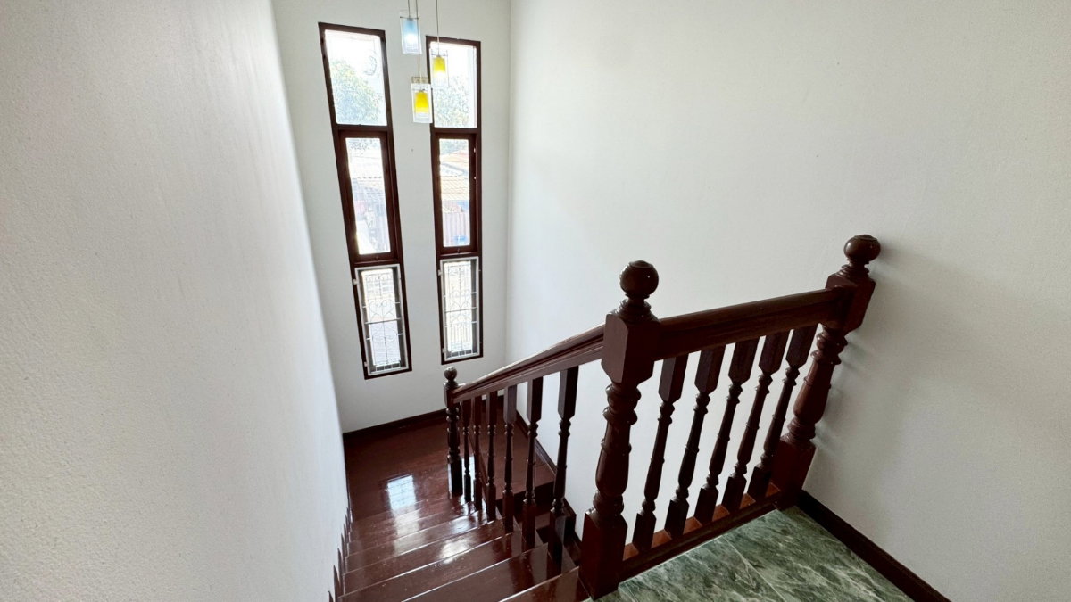 รูป S-NHEP101 ขาย บ้านเดี่ยว หมู่บ้านเคหะนคร 3 พัฒนาการ-ศรีนครินทร์ 2ชั้น 54 ตร.ว พื้นที่ใช้สอย 185 ตร.ม 4 นอน 3 น้ำ 10.5 ล้าน 064-959-8900 - รูปที่ 6/20