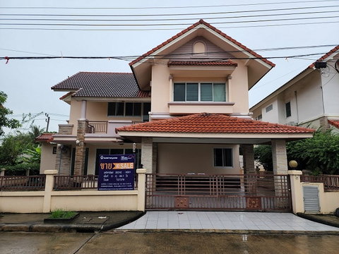 บ้าน 2 ชั้น เนื้อที่ 80.1 ตร.ว. ม.ทวีลดา ซ.บุญคุ้ม อ.ลำลูกกา ปทุมธานี