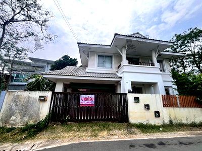 บ้านเดี่ยว สถานีรถไฟฟ้าการเคหะ : ขาย บ้านเดี่ยว พื้นที่ใช้สอยลงตัว บนทำเลที่รายล้อมด้วยโรงเรียน ตลาด โรงพยาบาล ห้าง และสนามบินดอนเมือง ใช้ชีวิตสะดวกครบในโซนเดียว | รหัส 93315