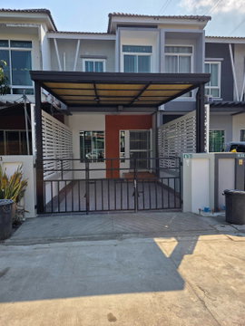 J125|บ้านเดี่ยว 2 ชั้น โครงการ นันทวันสกุลดี ถนน สกุลดี หนองจอก กรุงเทพ (ราคา 1,950,000 บาท)