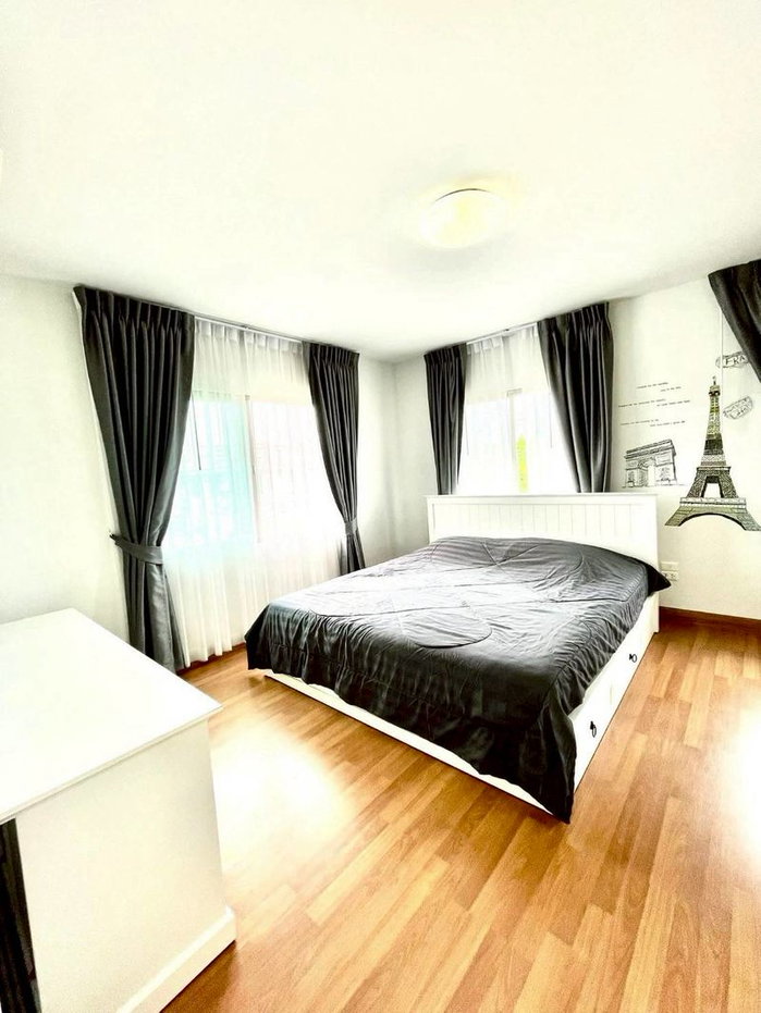 รูป ให้เช่าบ้านเดี่ยวหลังใหญ่ หลังมุม ม.ไลฟ์อินเดอะการ์เด้นท์ สวนเสือ ศรีราชา - รูปที่ 10/19