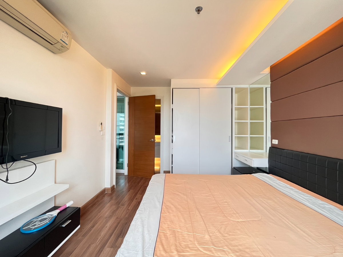 รูป 🏙️ให้เช่าด่วน! The Shine Condo ช้างคลาน วิวดอยสวย 70 ตร.ม. 25,000 บาท/เดือน 📞063-6649056 - รูปที่ 15/18