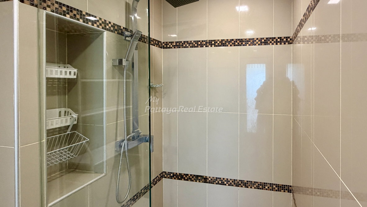picture 🛏️ 1 Bed - 🛁 1 Bath - 🏙️ Pool View - 🌏 FOREIGN name - 🏢 Laguna Beach Resort Jomtien - Ref: LBRJ33 - 9/23