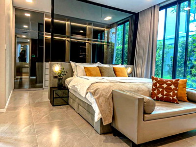 บ้านเดี่ยวให้เช่า : ราคาดีที่สุด! ขาย VIVE กรุงเทพกรีฑา เช่า 250,000.- หลังใหญ่ 421 ตร.ม.