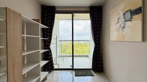 🛏️ 1 ห้องนอน - 🛁 1 ห้องน้ำ - 🏙️ Pool View - 🌏 ชื่อชาวต่างชาติ - 🏢 Laguna Beach Resort Jomtien - รหัส: LBRJ33
