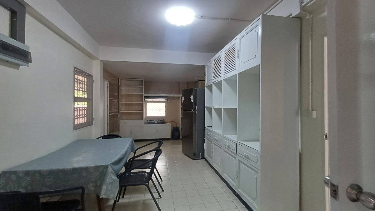 รูป ให้เช่า บ้านเดี่ยวหลังใหญ่ใจกลางเมือง  เชียงใหม่ 6 ห้องนอน | 5ห้องน้ำ - รูปที่ 18/29