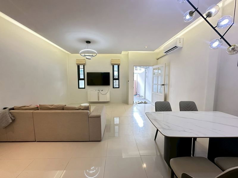 รูป ให้เช่า Townhouse เขาน้อย 3 นอน 2 น้ำ - รูปที่ 3/16