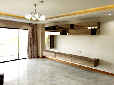 คอนโดให้เช่า : Call : 086-151-6660 ปัญญารีสอร์ท คอนโดมิเนียม ใกล้เซ็นทรัลศรีราชา ห้องใหญ่พิเศษ 160 ตารางเมตร 2 ห้องนอน 2 ห้องน้ำ วิวภูเขา ตกแต่งครบ