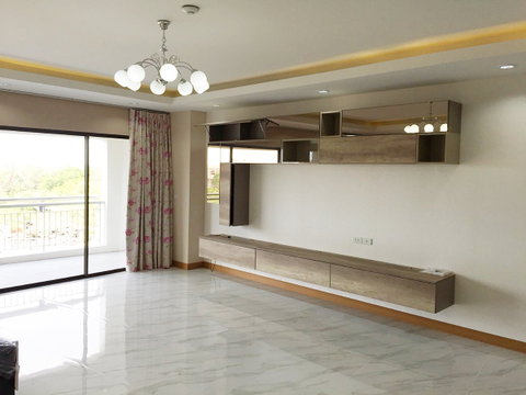 Call : 086-151-6660 ปัญญารีสอร์ท คอนโดมิเนียม ใกล้เซ็นทรัลศรีราชา ห้องใหญ่พิเศษ 160 ตารางเมตร 2 ห้องนอน 2 ห้องน้ำ วิวภูเขา ตกแต่งครบ